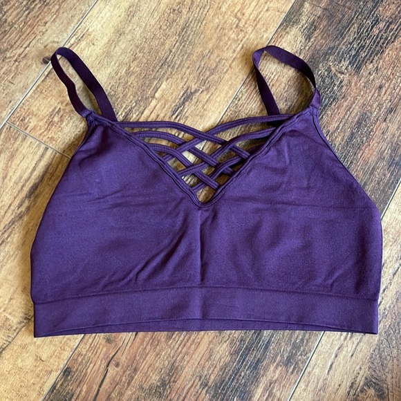 Sports bra - Picture 1 of 5